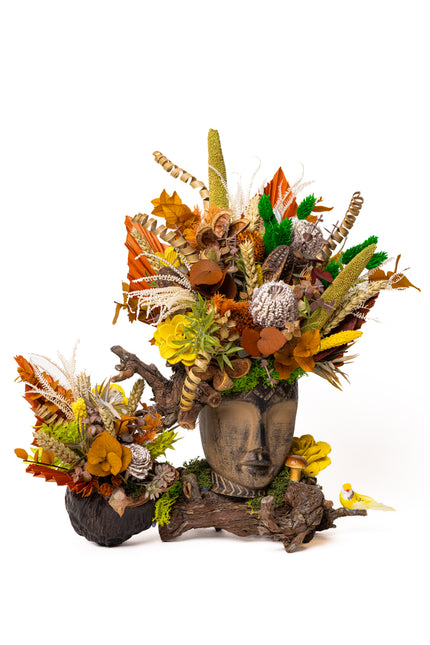 Aranjament floral „Autumn Spirit” în bust sculptural – compoziție rustică cu flori uscate și elemente naturale