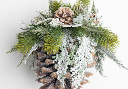 Ornament de Crăciun Premium „Snowy Giant Pinecone”