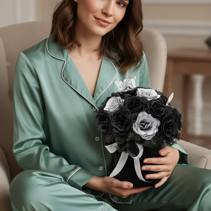 Aranjament de Lux "Silver Onyx Majesty" cu Coronetă Imperială