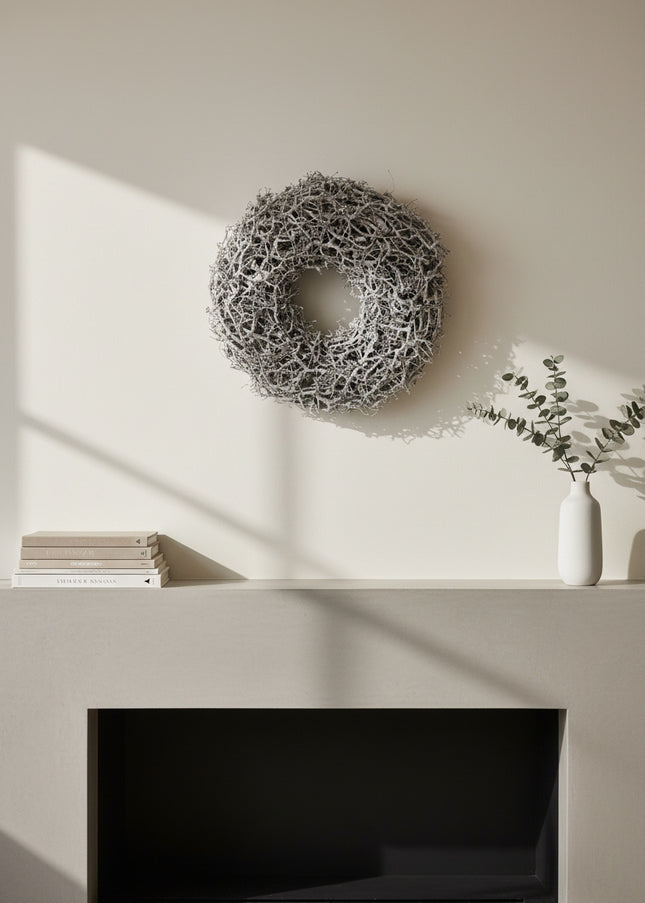 Bază Coroniță Artizanală din Rădăcini de Bonsai – Decor Handmade cu Aspect Înghețat și Textură Organică