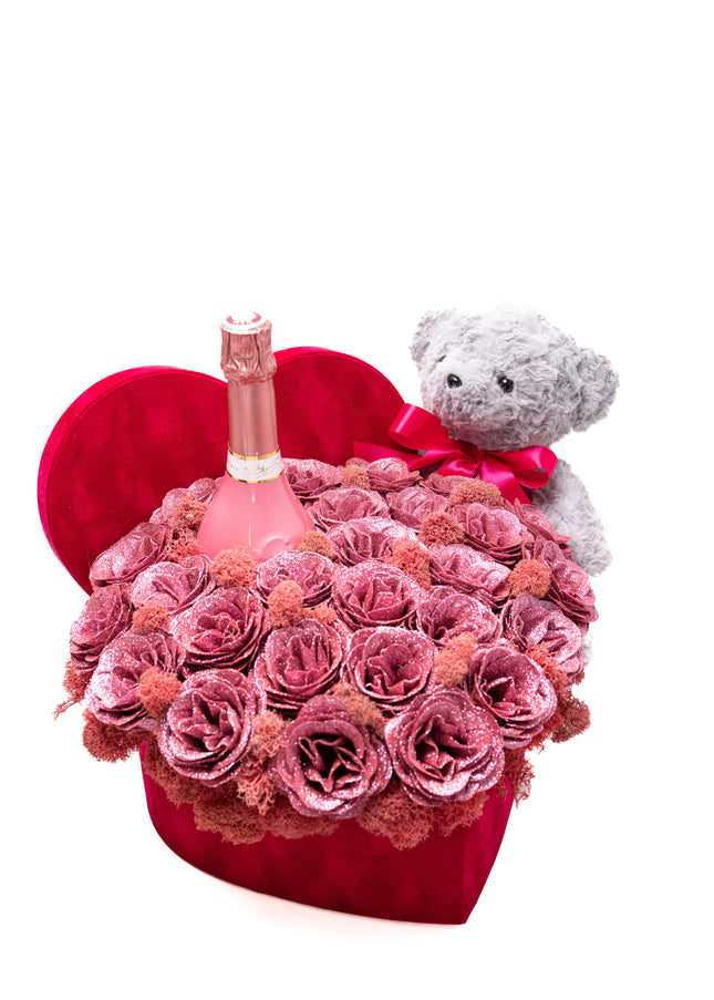 Aranjament Inimă Catifea, 31 Trandafiri Săpun Roz Glitter, Șampanie & Ursuleț