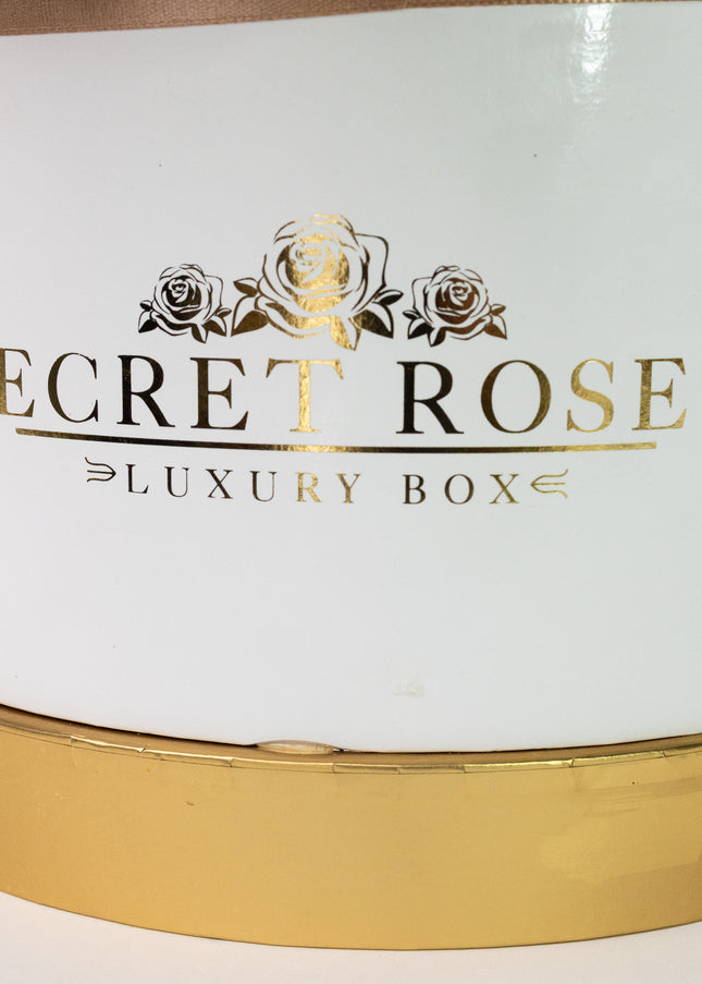 Aranjament Lux Trandafiri Săpun Albi și Ursulet Catifea