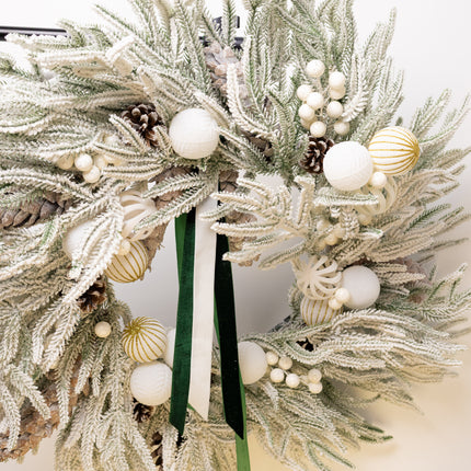 Coroniță Gigantă "White Elegance" cu Brad 4D Nins