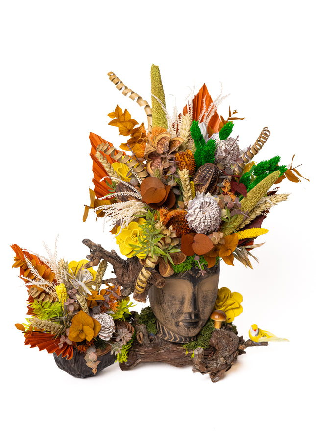 Aranjament floral „Autumn Spirit” în bust sculptural – compoziție rustică cu flori uscate și elemente naturale