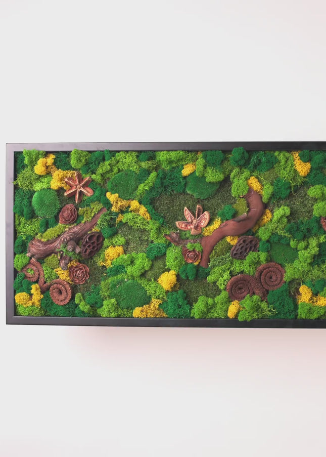 Tablou Biophilic Vertical „Vertical Forest Stream” – Panou Handmade XXL cu Mușchi Stabilizați și Relief Botanic Premium