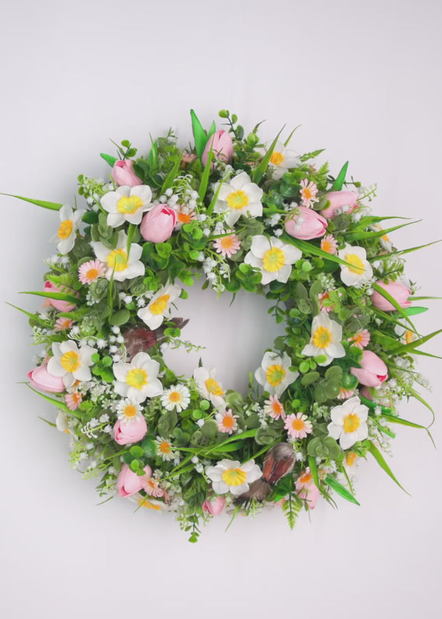 Coroniță florală „Spring Meadow” – decor natural cu flori albe, galbene și accente verzi