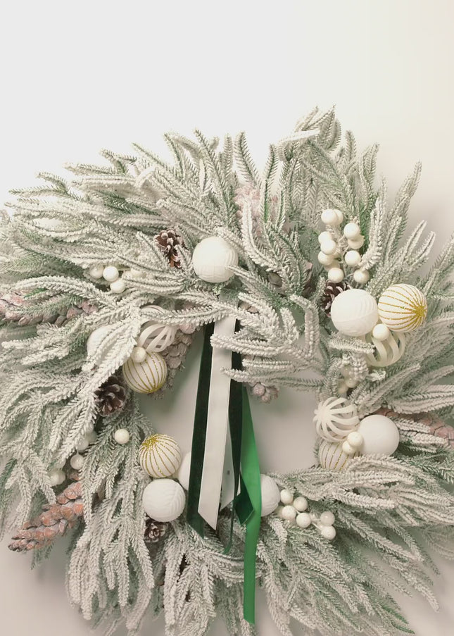 Coroniță Gigantă "White Elegance" cu Brad 4D Nins