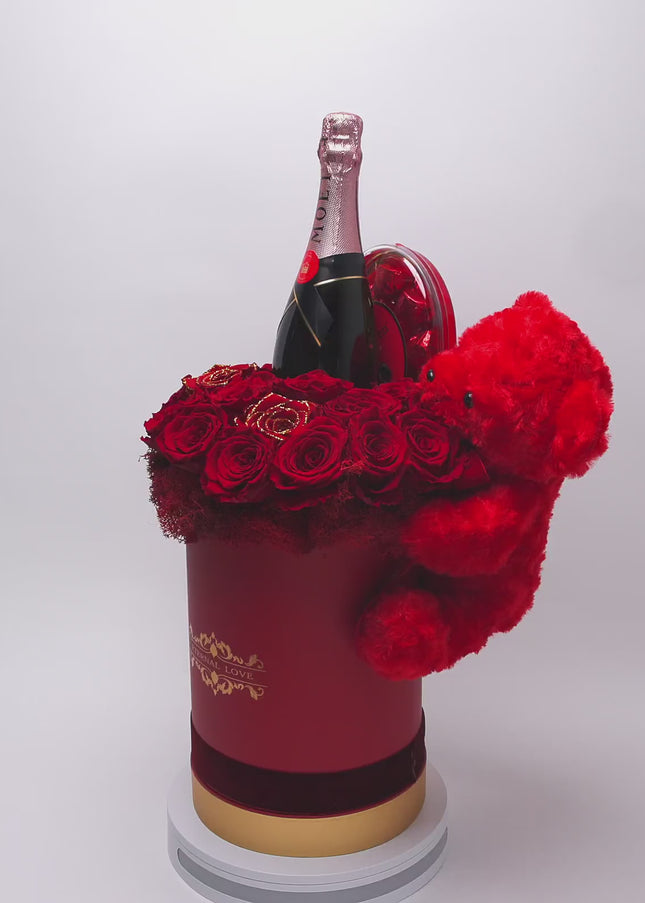 Aranjament Lux 19 Trandafiri Criogenați, Moët, Ursulet & Praline