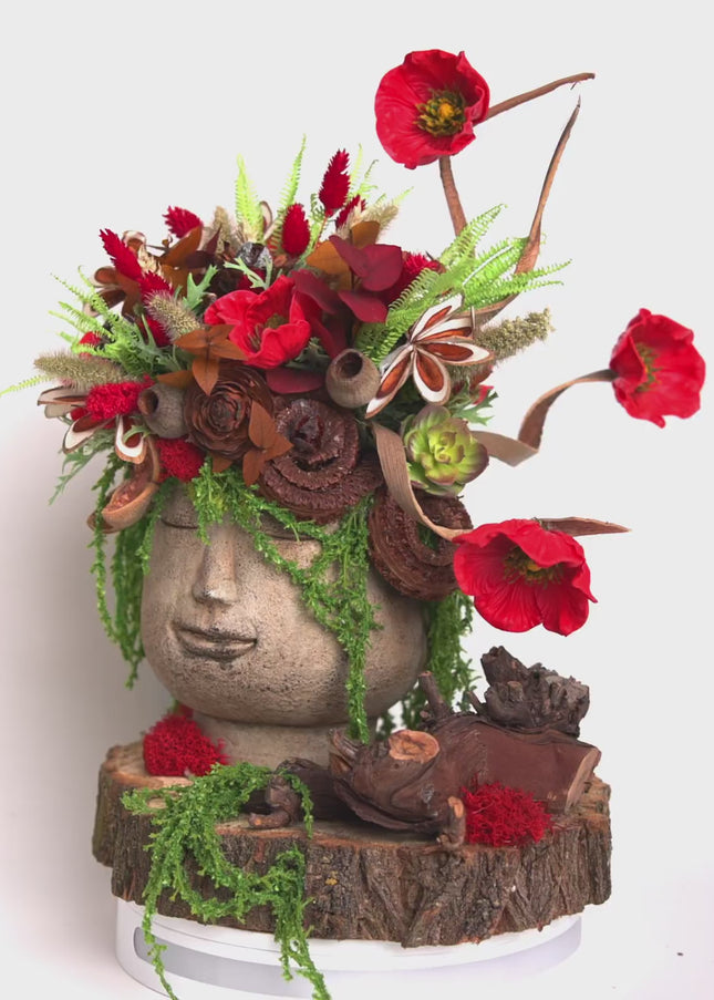Aranjament floral „Lady Poppy” – design artistic cu maci roșii