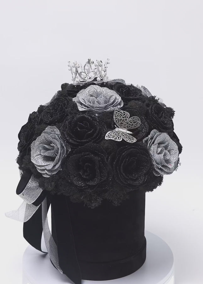 Aranjament de Lux "Silver Onyx Majesty" cu Coronetă Imperială