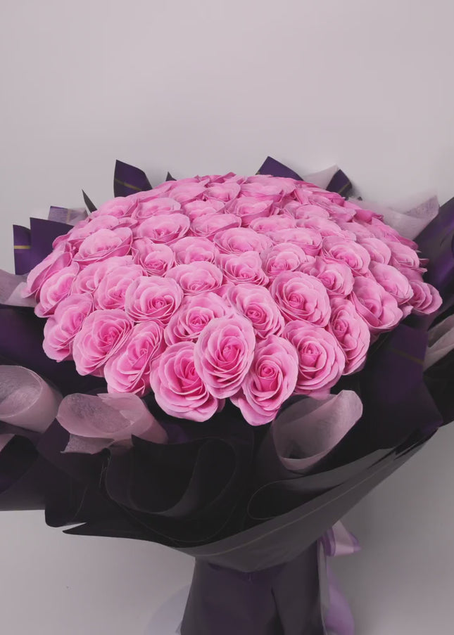 Buchet Gigant "Orchid Symphony" cu Trandafiri Roz și Mov
