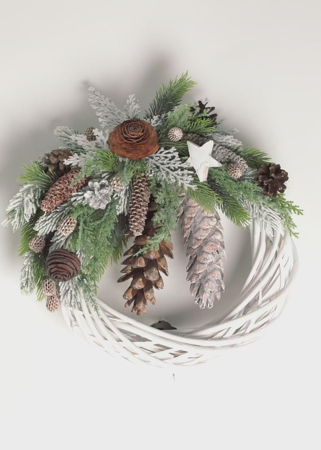 Coroniță Crăciun "Nature's Harmony" pe Lemn Împletit