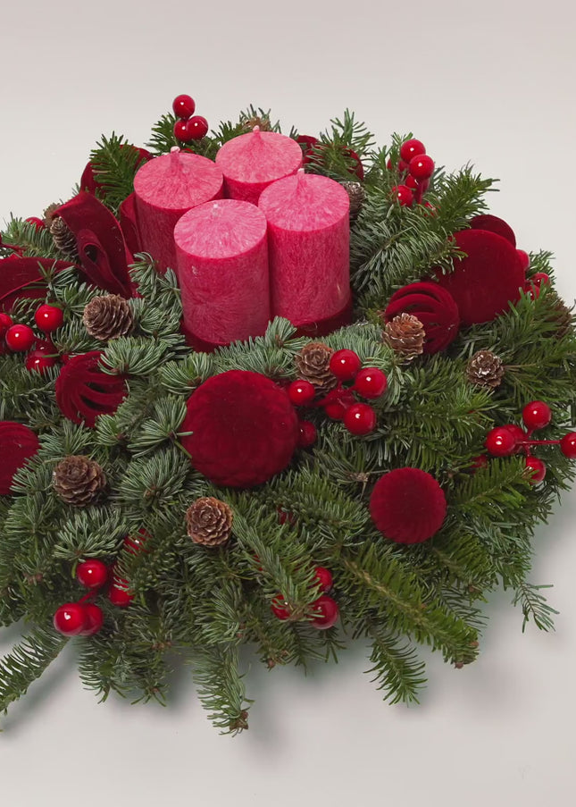 Aranjament Crăciun Advent "Velvet Crimson" din brad Nobilis