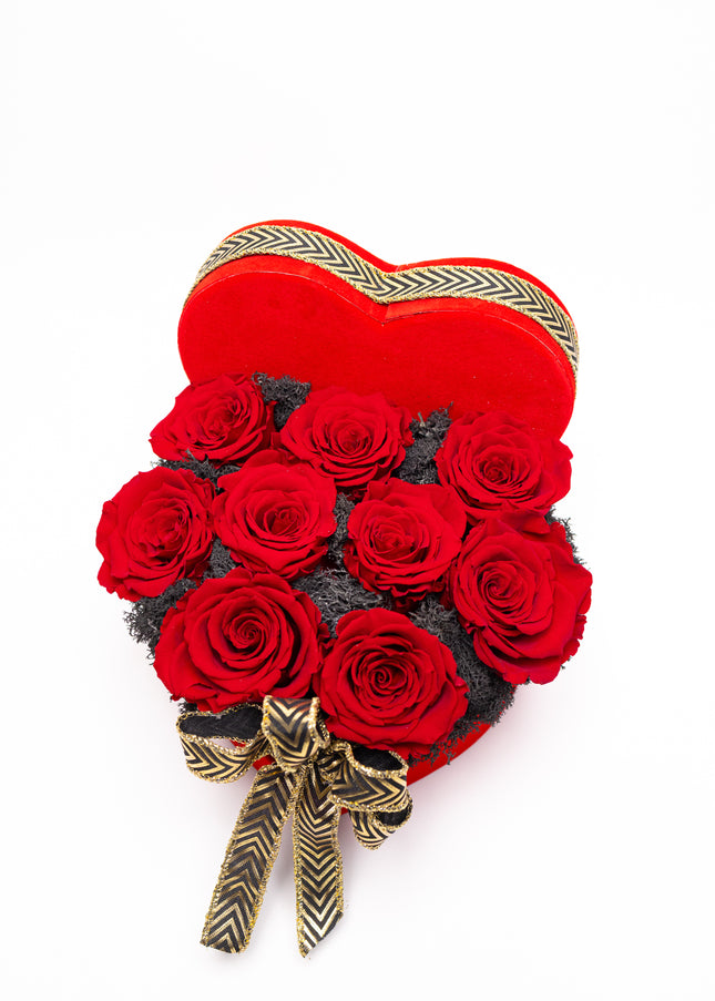 Aranjament Inimă Lux 9 Trandafiri Criogenați Roșii