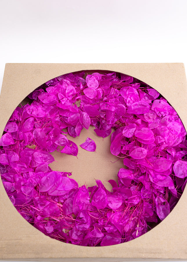 Coroniță Decorativă Lunaria Fucsia – Aranjament din Plante Naturale Uscate, Magenta Vibrant
