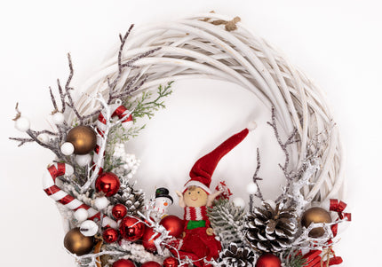 Coroniță Crăciun "Playful Elf" pe Lemn Natural Alb