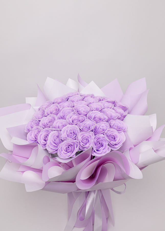 Buchet Gigant "Lavender Dream" cu 59 Trandafiri Mov Pastel