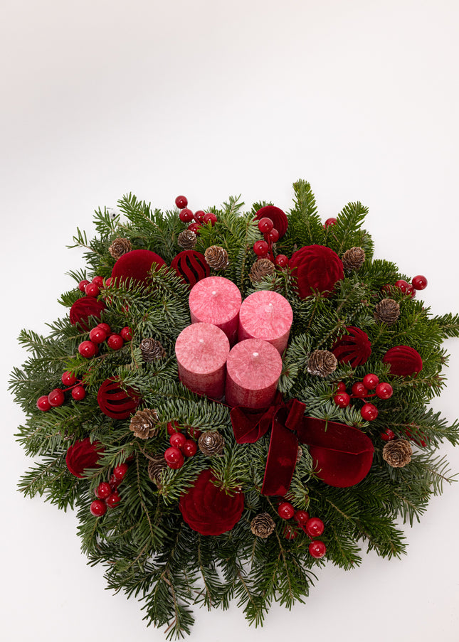 Aranjament Crăciun Advent "Velvet Crimson" din brad Nobilis