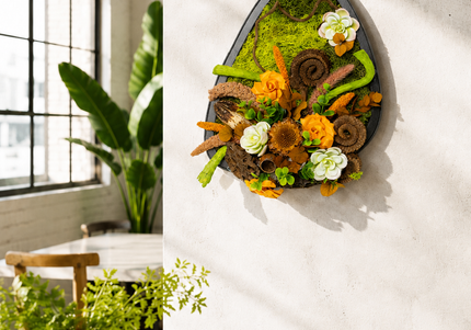 Tablou decorativ „Botanical Nest” – compoziție naturală cu mușchi și flori