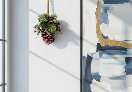 Ornament de Crăciun Artizanal „Crimson Berry & Copper Cone”