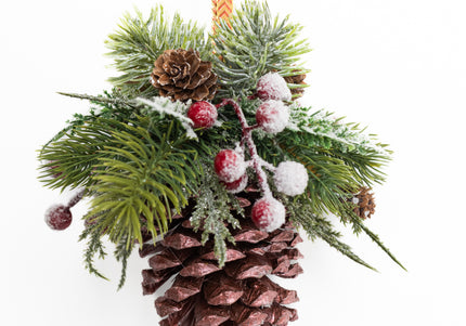 Ornament de Crăciun Artizanal „Crimson Berry & Copper Cone”