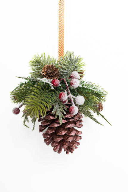 Ornament de Crăciun Artizanal „Crimson Berry & Copper Cone”