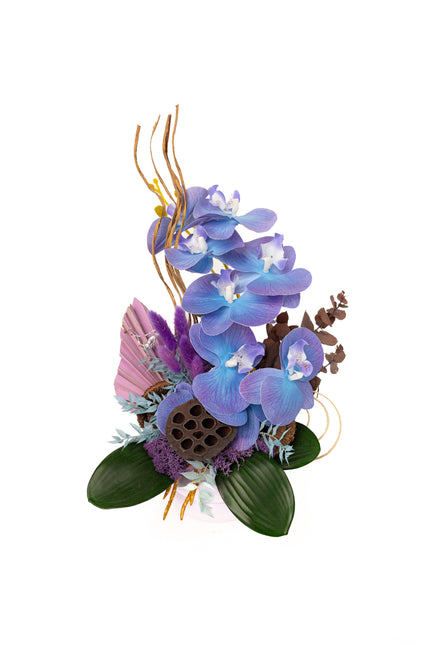 Aranjament Floral „Indigo Zen” – Compoziție Verticală cu Orhidee Indigo, Capsule de Lotus și Accente Exotice Curbe