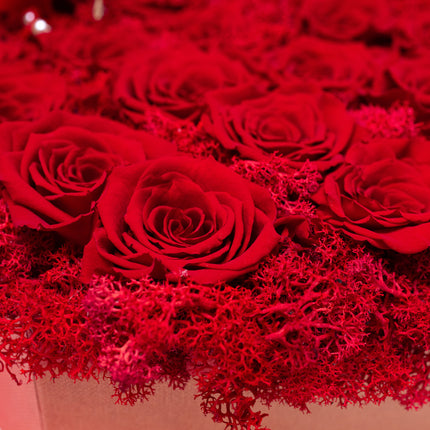 Aranjament Inimă Lux 27 Trandafiri Criogenați Roșii & Ursulet